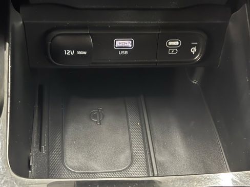 Used 2024 Kia Telluride S w/ S Sunroof Package image 32