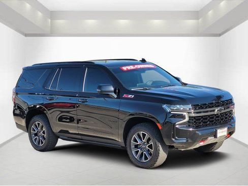 Used 2022 Chevrolet Tahoe Z71 w/ Luxury Package AWD/4WD image 1