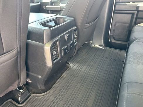 Used 2018 Ford F150 XLT w/ Equipment Group 302A Luxury AWD/4WD image 19
