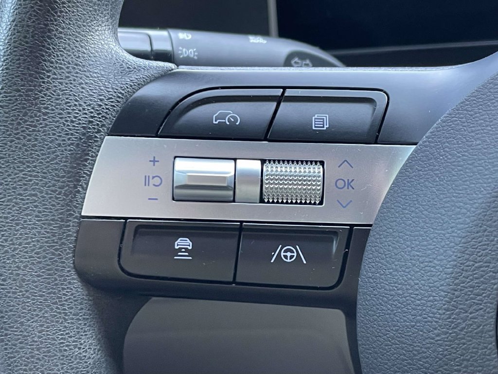 Certified 2025 Hyundai Tucson SEL FWD image 20