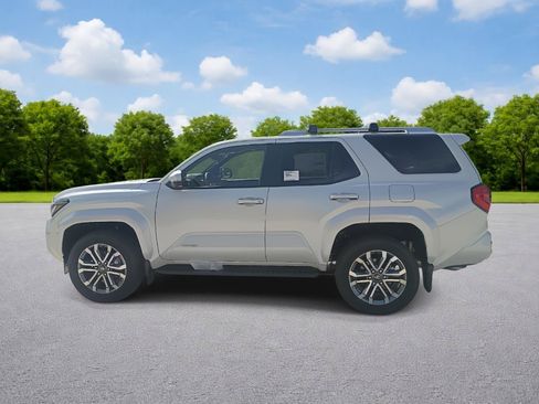 Used 2026 Toyota 4Runner Limited AWD/4WD image 4