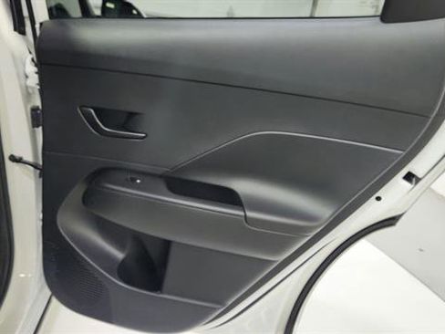 Used 2024 Hyundai Kona SEL image 34