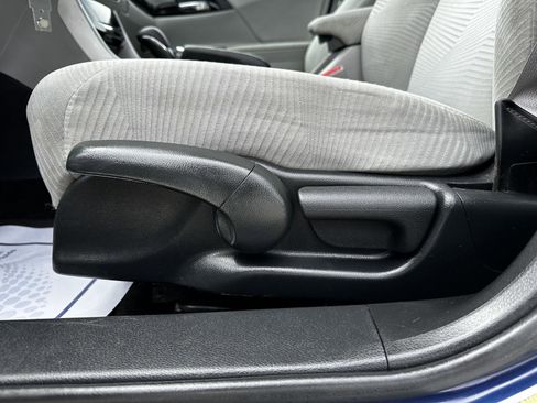 Certified 2017 Honda Accord LX image 6