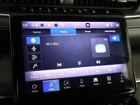 Used 2025 Jeep Grand Cherokee Limited w/ Trailer Tow Package AWD/4WD image 29