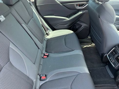 Used 2023 Subaru Forester Premium AWD/4WD image 19