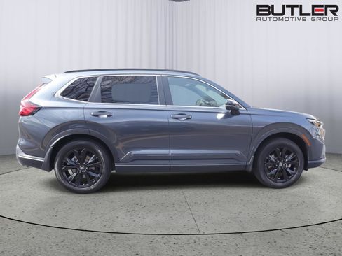 Used 2023 Honda CR-V Sport Touring image 8