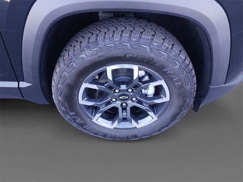 New 2026 Chevrolet Equinox ACTIV w/ Convenience Package III image 16