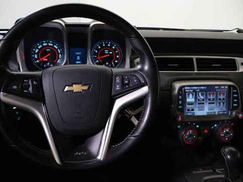 Used 2014 Chevrolet Camaro SS RWD image 23