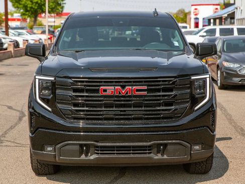 Used 2026 GMC Sierra 1500 Elevation w/ Elevation Select Package AWD/4WD image 3