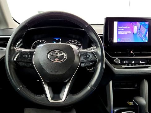 Used 2023 Toyota Corolla Cross LE w/ Moonroof Package AWD/4WD image 36