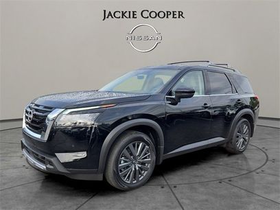 New 2025 Nissan Pathfinder SL w/ SL Premium Package