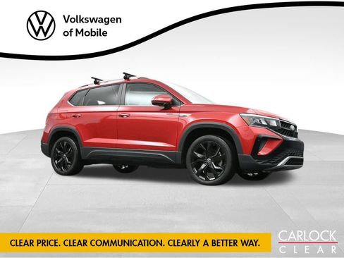 Used 2023 Volkswagen Taos SE image 33