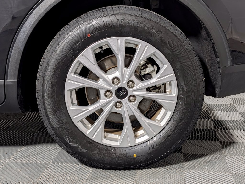 Certified 2025 Ford Escape Active FWD image 27
