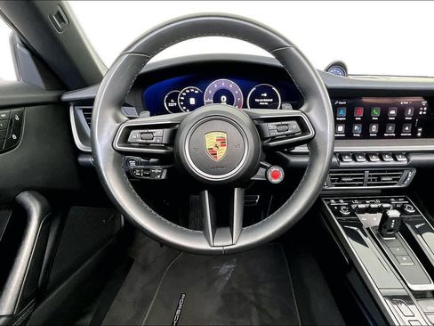 Used 2025 Porsche 911 Carrera RWD image 6