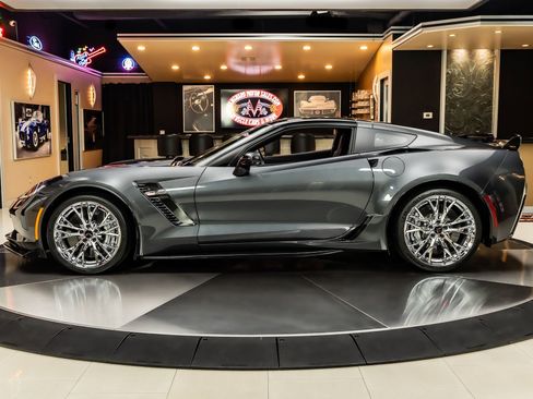 Used 2017 Chevrolet Corvette Z06 image 18