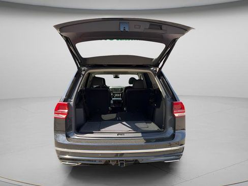 Used 2019 Volkswagen Atlas SEL R-Line AWD/4WD image 8