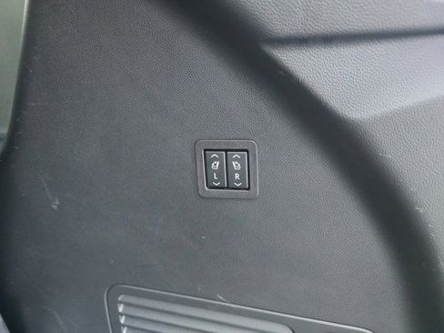 Used 2021 Buick Enclave Premium w/ Surround and Sites Package image 33