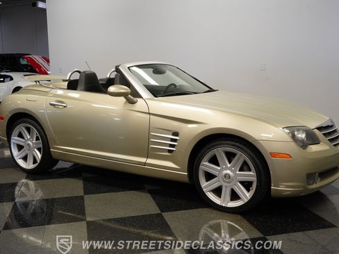 Used 2006 Chrysler Crossfire Limited RWD image 16