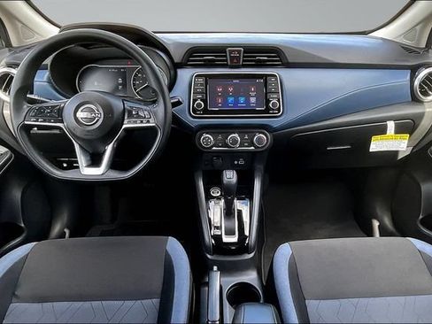 Used 2025 Nissan Versa SV w/ Trunk Package FWD image 7