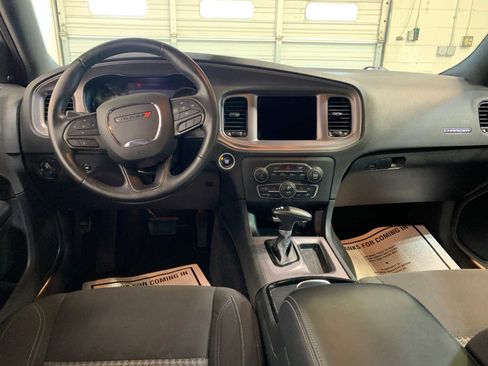 Used 2023 Dodge Charger SXT w/ Blacktop Package image 4