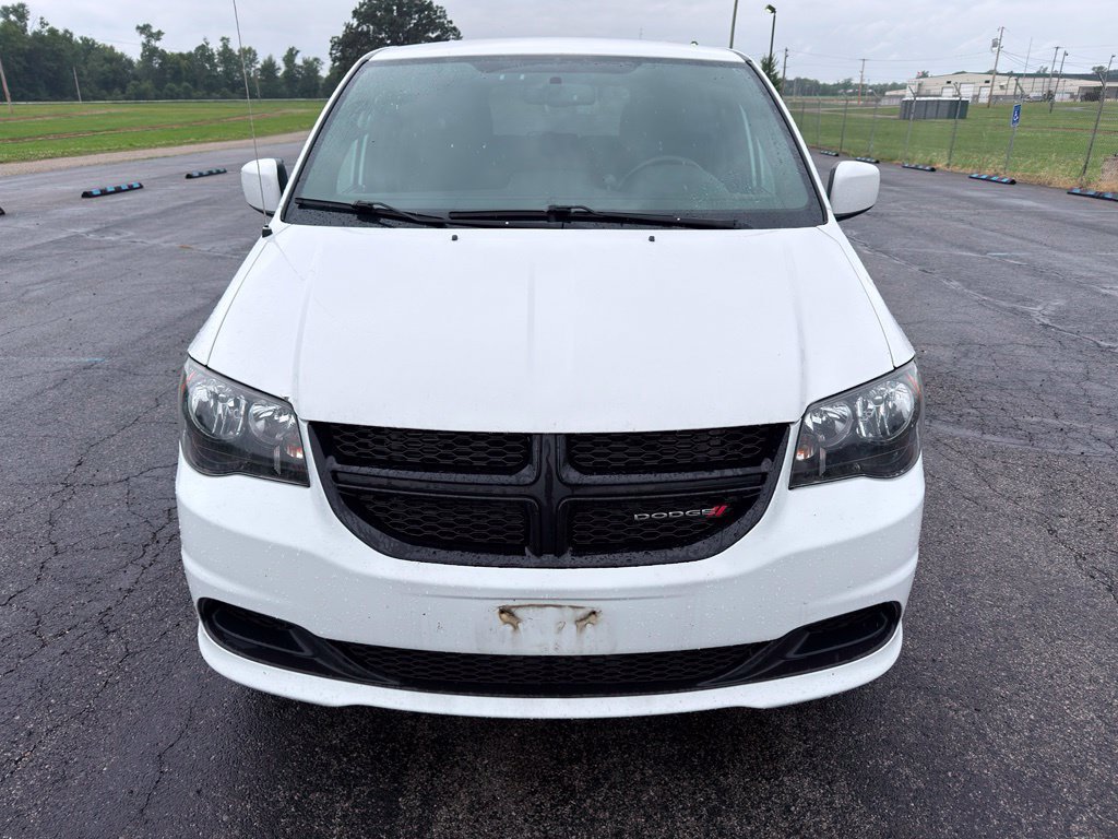Used 2017 Dodge Grand Caravan SE FWD image 18