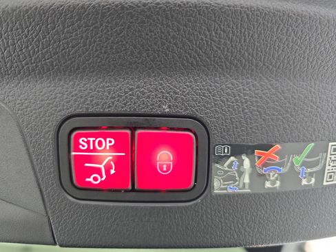 Certified 2025 Mercedes-Benz GLE 53 AMG 4MATIC Coupe image 13