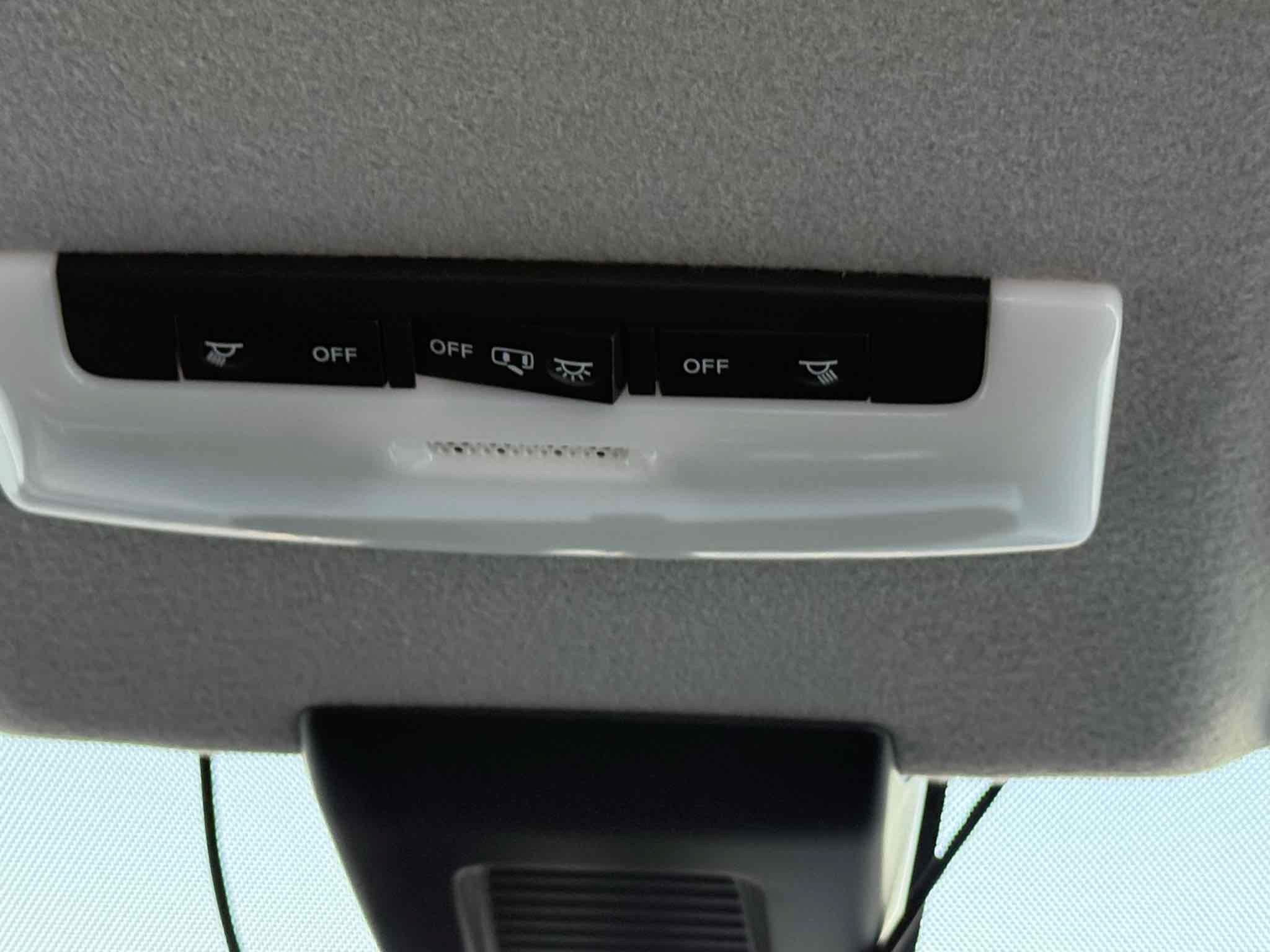 Used 2022 Nissan Kicks SV FWD image 61