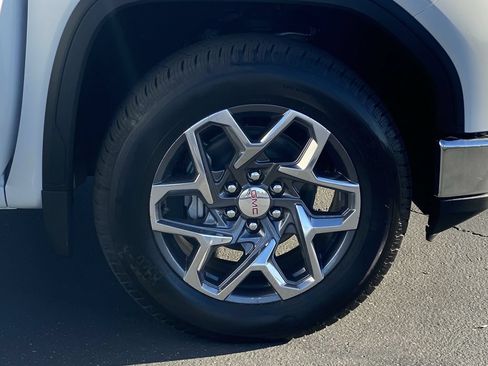 Certified 2026 GMC Sierra 1500 SLE w/ Preferred Package RWD image 47