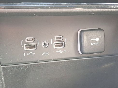 Certified 2023 Jeep Grand Cherokee Laredo X image 25