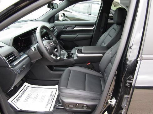 New 2026 GMC Terrain Elevation w/ Elevation Premium Package AWD/4WD image 28