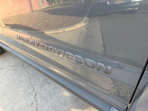 Used 2019 Ford F150 Lariat w/ Equipment Group 502A Luxury image 7