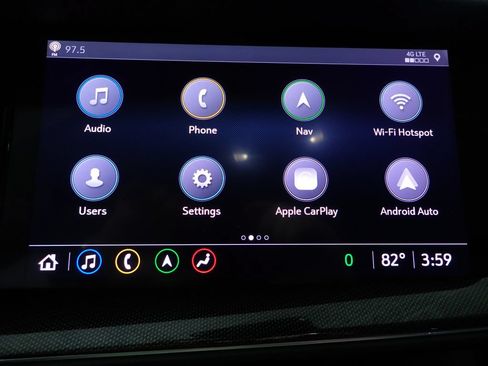 Used 2021 Buick Envision Essence w/ Technology Package I AWD/4WD image 3