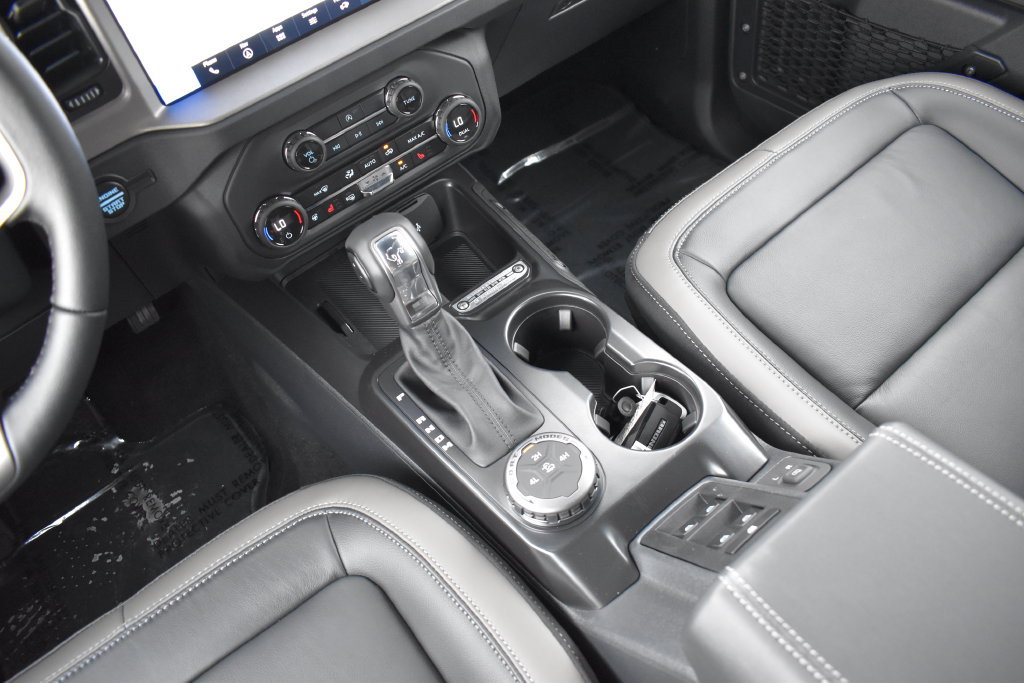 New 2026 Ford Bronco Outer Banks AWD/4WD image 19