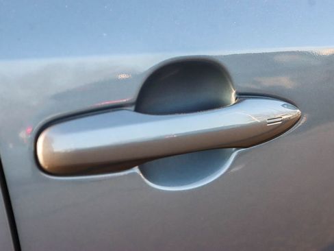 Used 2020 Toyota Corolla SE image 13