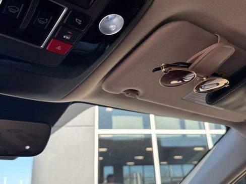 Used 2024 Kia Carnival SX Prestige image 36