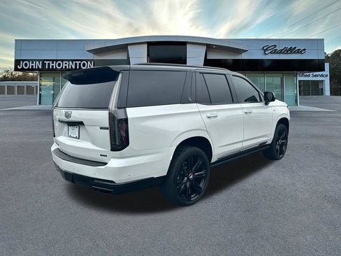 Certified 2025 Cadillac Escalade Sport Platinum AWD/4WD image 5
