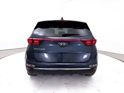 Certified 2021 Kia Sportage LX w/ LX Fwd Popular Package image 16