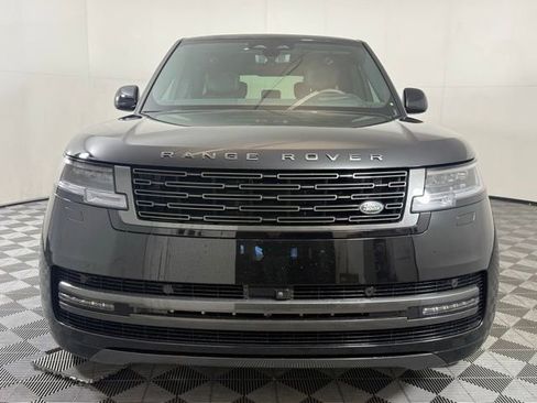 Certified 2025 Land Rover Range Rover Autobiography image 8