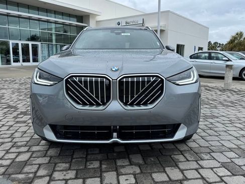 Used 2025 BMW X3 xDrive30i w/ Premium Package image 5