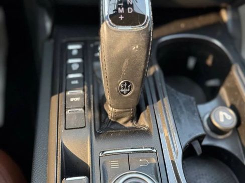 Used 2019 Maserati Ghibli GranSport Sedan 4D image 17