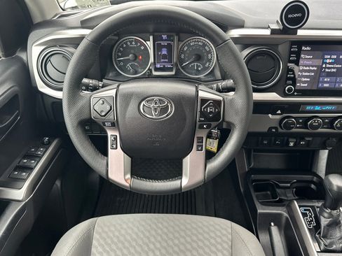Used 2022 Toyota Tacoma SR5 image 14