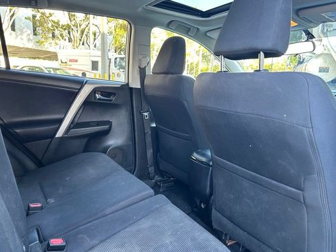 Used 2016 Toyota RAV4 XLE FWD image 29