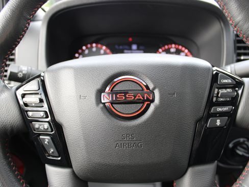 Certified 2024 Nissan Frontier PRO-4X w/ Pro Premium Package AWD/4WD image 29