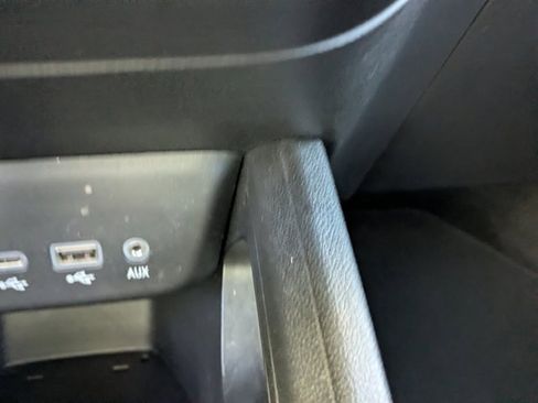 Used 2021 Chevrolet TrailBlazer ACTIV w/ Convenience Package image 22