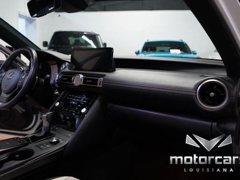 Used 2022 Lexus IS 350 F Sport RWD image 30