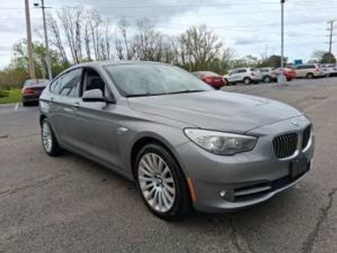 Used 2011 BMW 535i xDrive AWD/4WD image 3