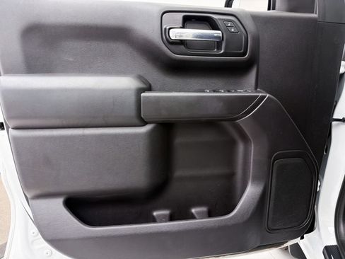 Used 2021 Chevrolet Silverado 1500 Custom w/ Safety Confidence Package RWD image 12