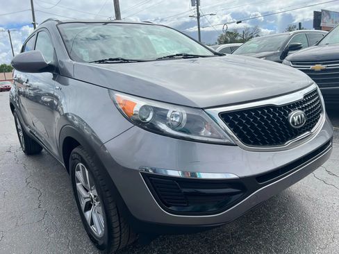 Used 2016 Kia Sportage LX w/ LX Popular Package AWD/4WD image 4