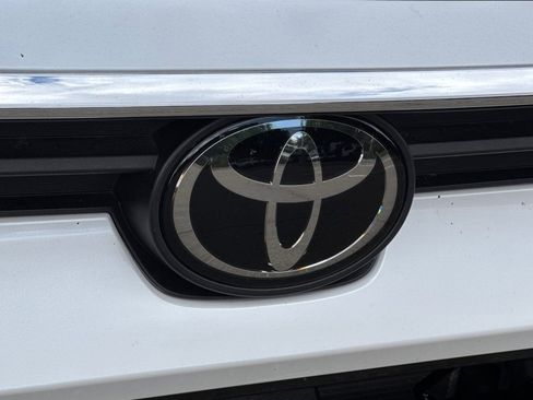 Used 2025 Toyota Grand Highlander AWD image 50