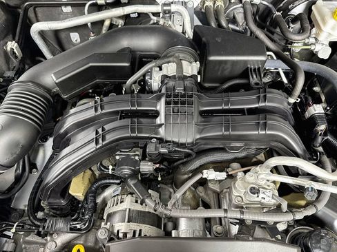 Used 2022 Subaru Outback Limited w/ Popular Package #2 AWD/4WD image 32